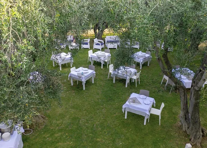 Ulivo Mit Pool Und Privatstrand *