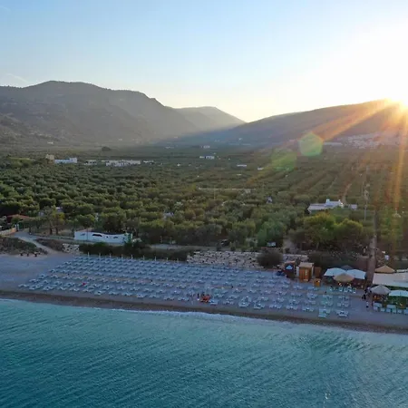Ulivo Mit Pool Und Privatstrand Holiday home